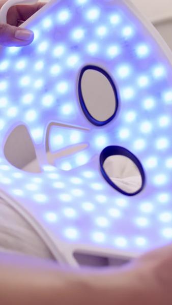 LED vs. Cryotherapy: Which Skincare Technology is Right for You?