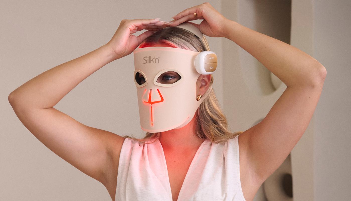 LED Face Mask 100 vs LED Face Mask Pro: Which LED face mask is right for your skin?