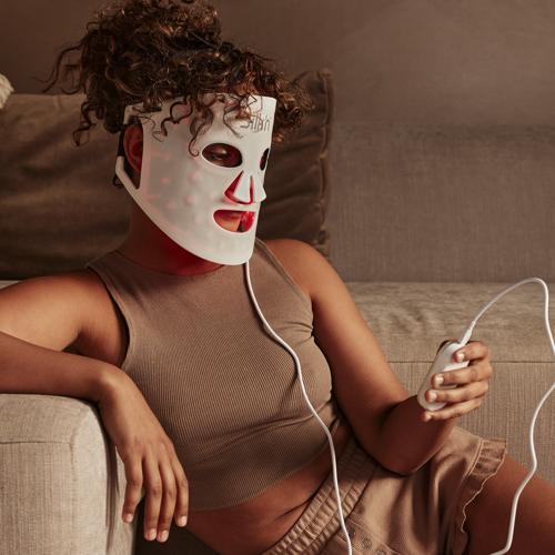 Simple to use LED Face Mask from Silk'n
