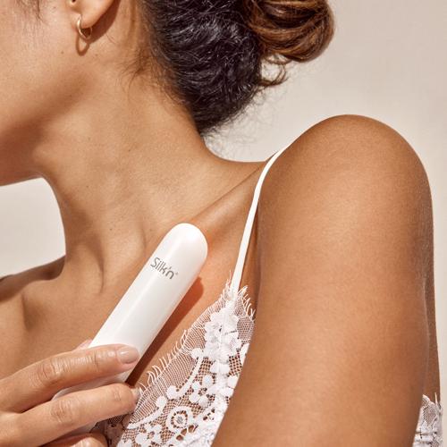 Combines Bi-Polar RF, LED Light, and Infrared energy