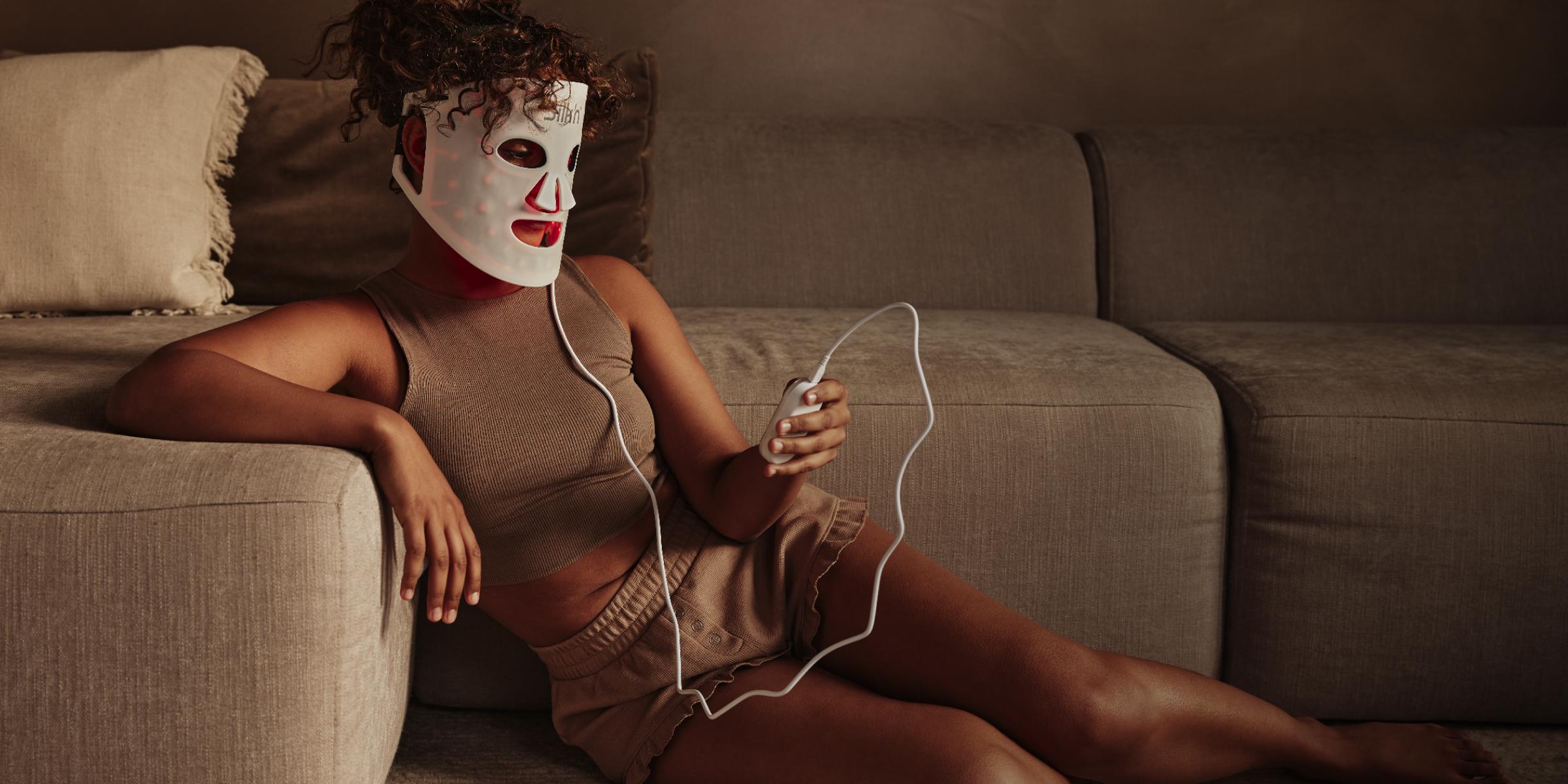 Does your skin look more tired than you feel? Discover LED Face Mask 100