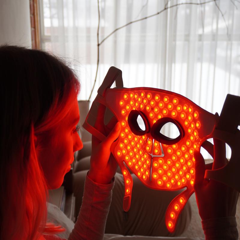 LED Face Mask Pro