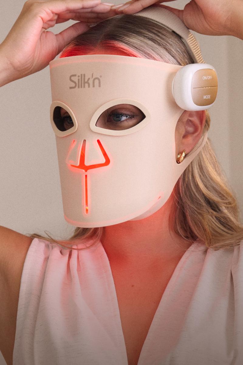 LED Face Mask Pro
