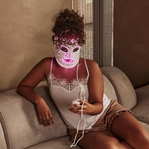 The ultimate guide to LED face masks