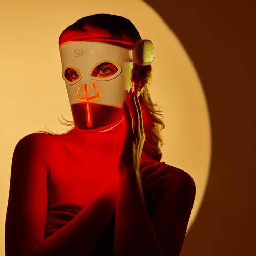 LED mask