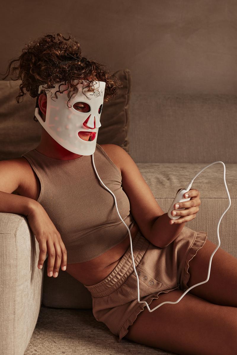 How to use led face maks