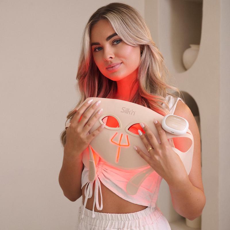 LED Face Mask Pro